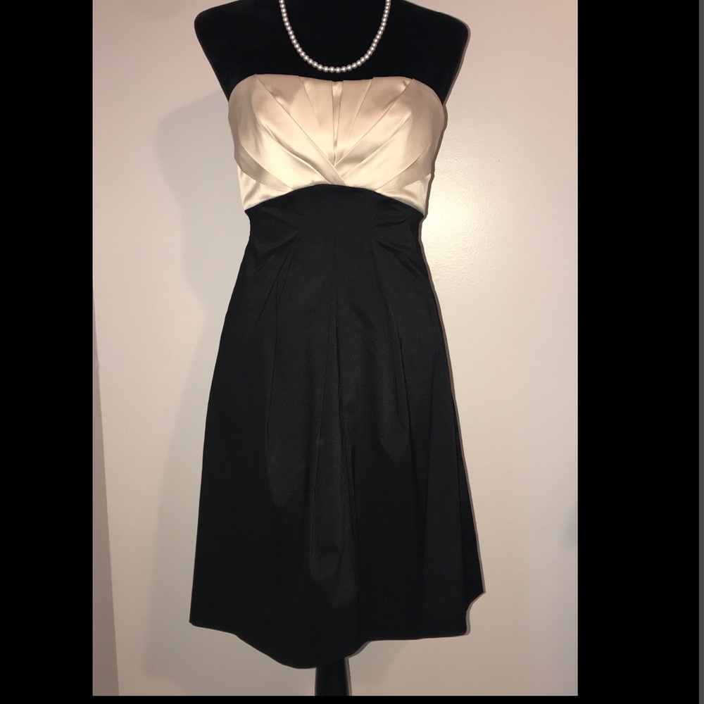 ⬇️$45 WHBM 🎁 Cocktail Dress!!!
